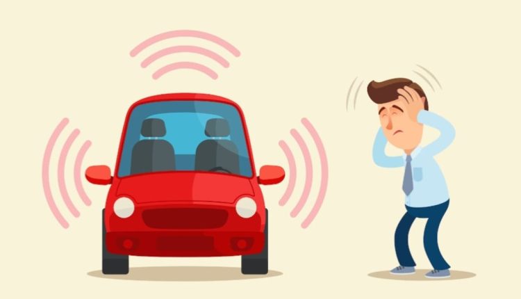 فوضى شوارع: زمامير وضجيج وأغانٍ صاخبة بلا مراعاة للآداب